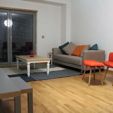 E7 Deluxe Apartment
